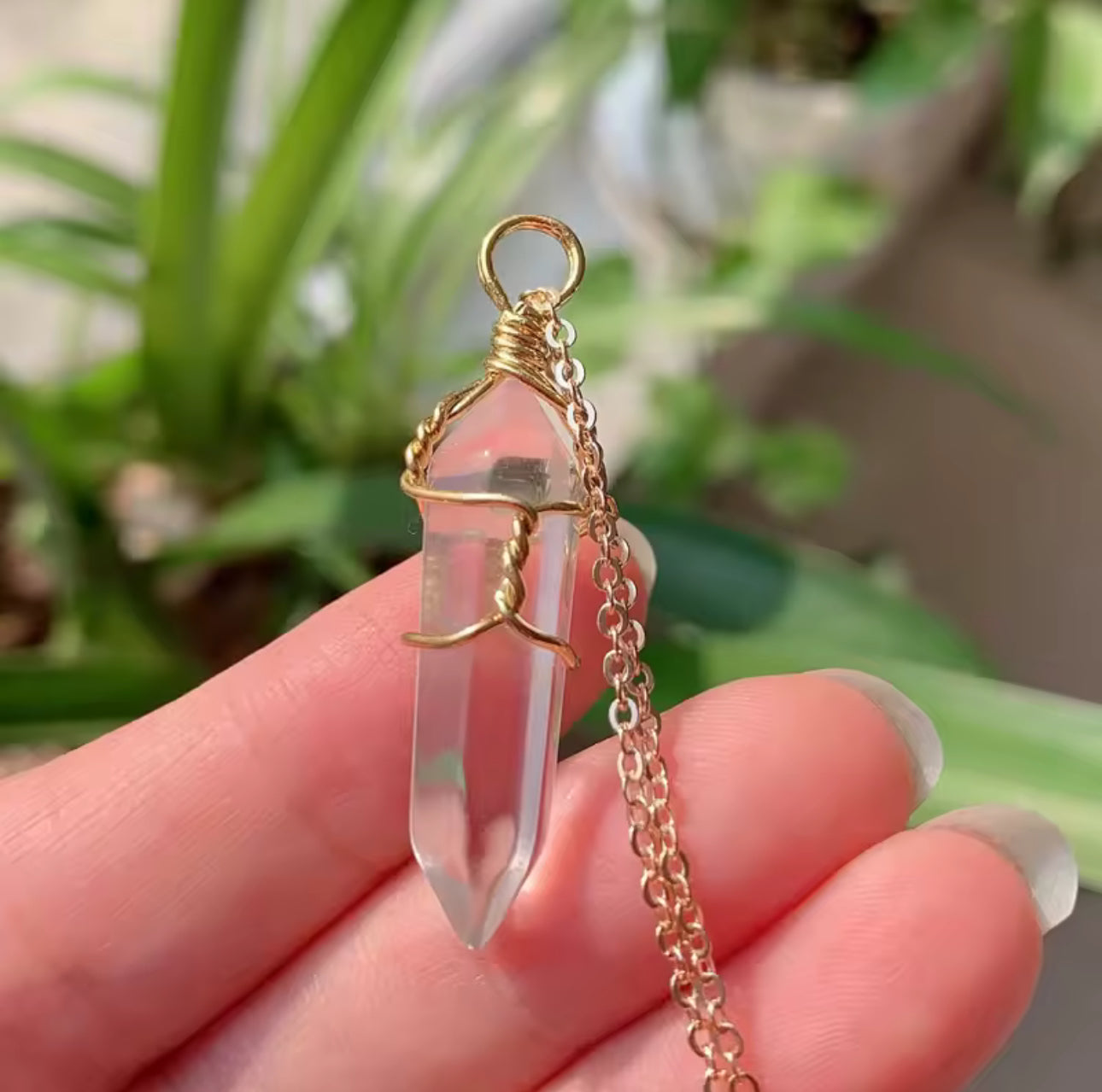 Crystal Point Necklace – Wire Wrapped Healing Gemstone Pendant for Energy & Protection